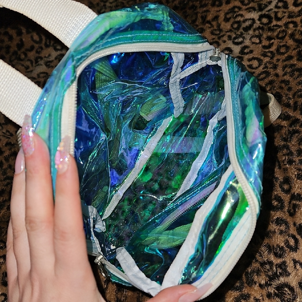 Dickies Iridescent Blue Mini Backpack - Picture 4 of 4